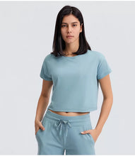 Load image into Gallery viewer, CROP TOP seamless t shirts by Genesis Athleisure
